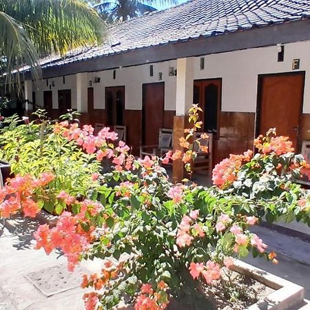 Ekas Beach Guesthouse And Restaurant 외부 사진